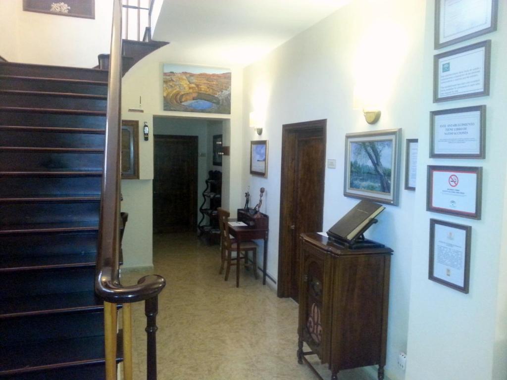 Riotinto Victorian House Guest House Minas De Riotinto Bagian luar foto